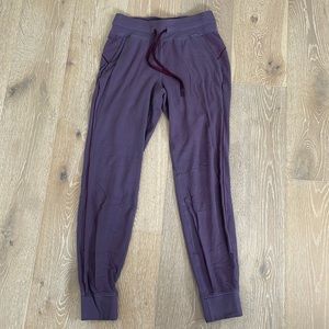 LULULEMON Ready to Rulu Jogger - 6